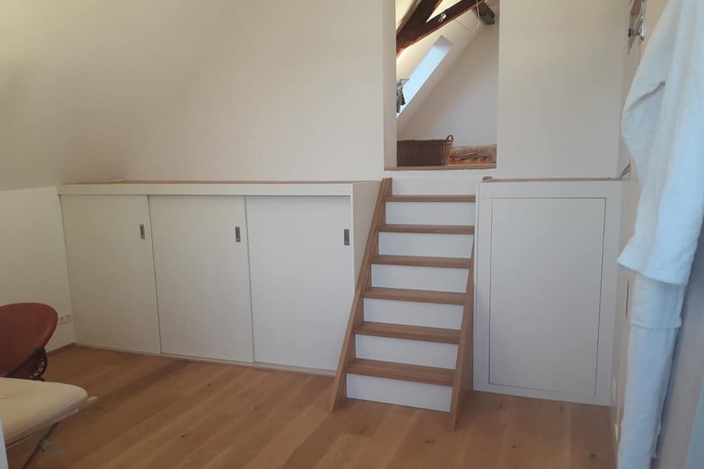 Schlafzimmer - Hennenmann Wyhlen